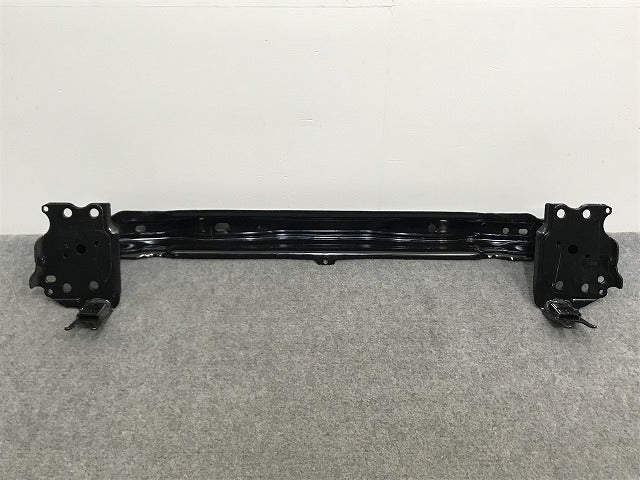 新品!トゥアレグ 7L系 純正 フロント バンパー ホースメント 7.L0.807.109.E 7L0807109E フォルクスワーゲン(134919)