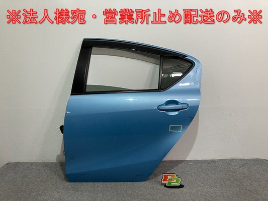 アクア/AQUA NHP10 純正 左 リア ドア バイザー/ガラス/内張り付 クールソーダメタリック 8V7 トヨタ(134925)