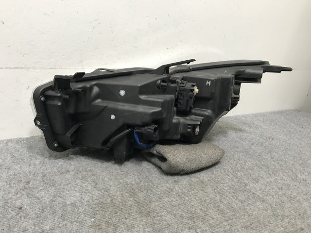 スカイライン V37/YV37/HV37/HNV37/ZV37 純正 前期 右 ヘッドライト/ランプ LED レベライザー 刻印H KOITO 100-23616 日産(134937)