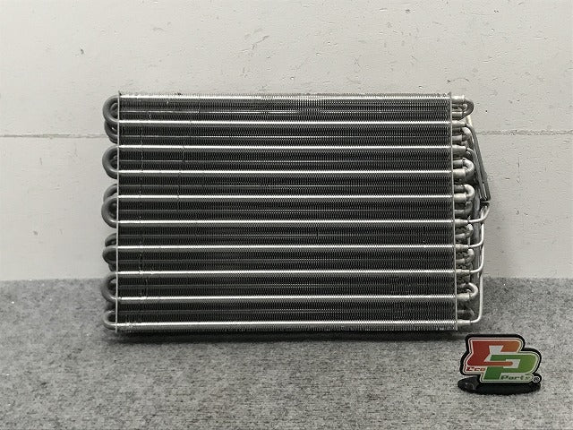 新品!Eクラス W210/1995-2002 社外 エアコン エバポレーター 2108300458 メルセデスベンツ(134985)