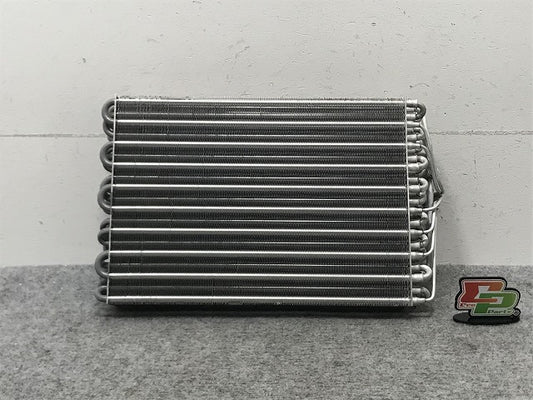 新品!Eクラス W210/1995-2002 社外 エアコン エバポレーター 2108300458 メルセデスベンツ(134986)