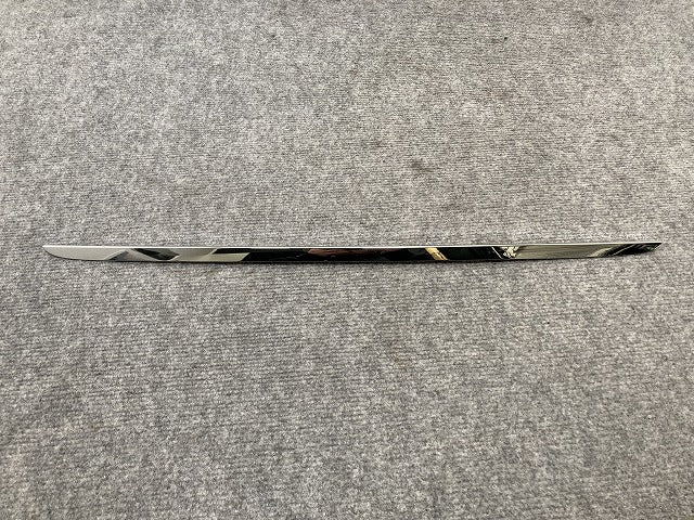 新品!Eクラス W211 純正 リア ナンバーベース/トランクリッド ガーニッシュ A211 7500337 21175003379999 未塗装 メルセデスベンツ(134995)