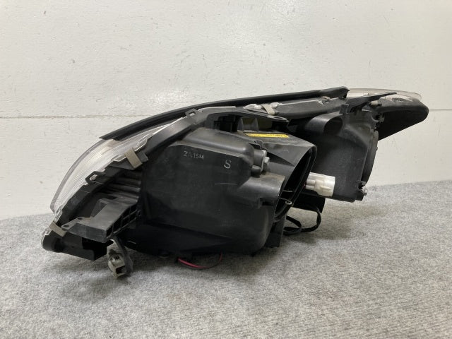 マークXジオ ANA10/ANA15/GGA10 純正 右 ヘッドライト/ランプ キセノン HID AFS無 レベライザー 刻印S STANLEY 72-2 トヨタ(135020)