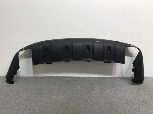 新品!Mクラス/ML W164 純正 リア バンパーアンダーカバー/ディフューザー A 164 885 0525 1648850525 素地 メルセデスベンツ(135048)