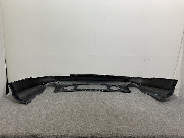 新品!Q7(7L) 4L系 純正 前期 リア スポイラー/バンパーガーニッシュ/ディフューザー 4L0 807 521 H 4L0807521JGRU 未塗装 アウディ(135049)