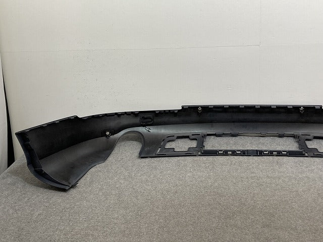 新品!Q7(7L) 4L系 純正 前期 リア スポイラー/バンパーガーニッシュ/ディフューザー 4L0 807 521 H 4L0807521JGRU 未塗装 アウディ(135049)