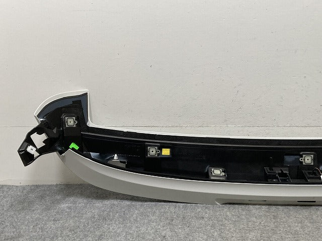 2シリーズ F46 純正 リア スポイラー/ルーフスポイラー/ウィング 180086-10/7 349 464 5162 アルピンホワイトIII 300 BMW(135052)
