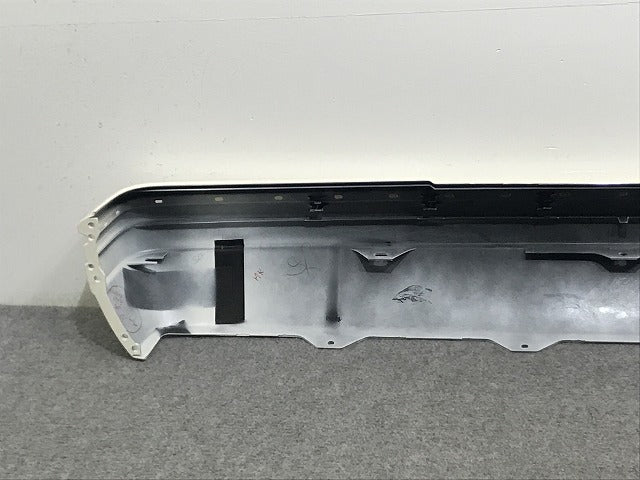 新品!セドリック/グロリア Y31系 純正 リア バンパー 85022 10V00 H5022-VS0MA ホワイト ソリッド 日産(135073)