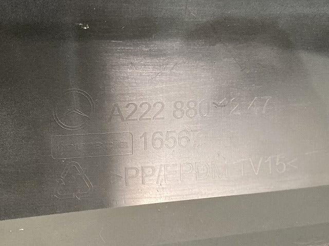 新品!Sクラス W222 純正 リア バンパーガーニッシュ/ディフューザー A222 880 12 47 22288508259999 未塗装 メルセデスベンツ(135109)