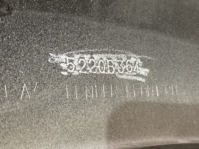 デリカD:5/D5 CV1W/CV2W/CV4W/CV5W 純正 前期/中期 右 フロント フェンダー 5220B364 ブラック メタリック 三菱(135160)