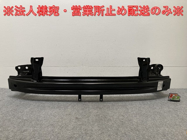新品!パサート 3C/2008-2011 純正 フロント バンパーホースメント 3C0 807 109 D 3C0807109D フォルクスワーゲン(135162)