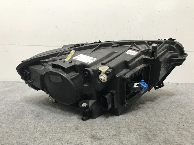 CLAクラス C118/X118 純正 前期 左 ヘッドライト/ランプ LED HELLA A 118 906 33 00/1189063300 メルセデスベンツ(135165)