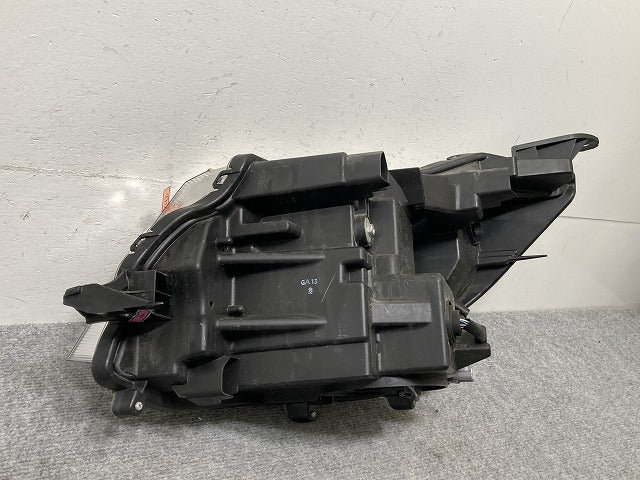 ルーミー/トール/カスタム M900A/M910A/M900S/M910S 純正 前期 右 ヘッドライト LED レベライザー STANLEY W3918 81130-B1220(135166)