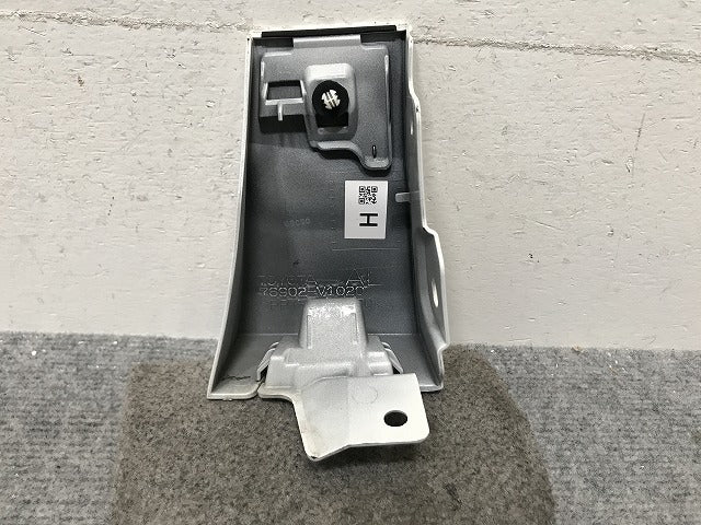 ヴォクシー/ノア 90系/ZWR90W/ZWR95W/MZRA90W/MZRA95W 純正 左
