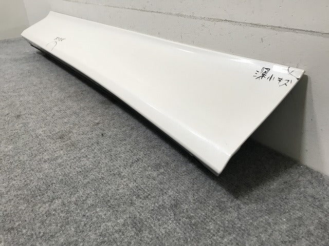 ヴォクシー/ノア 90系/ZWR90W/ZWR95W/MZRA90W/MZRA95W 純正 左 スライド ドア サイドパネル 76906-V1030 ホワイトパール 070 トヨタ(135192)