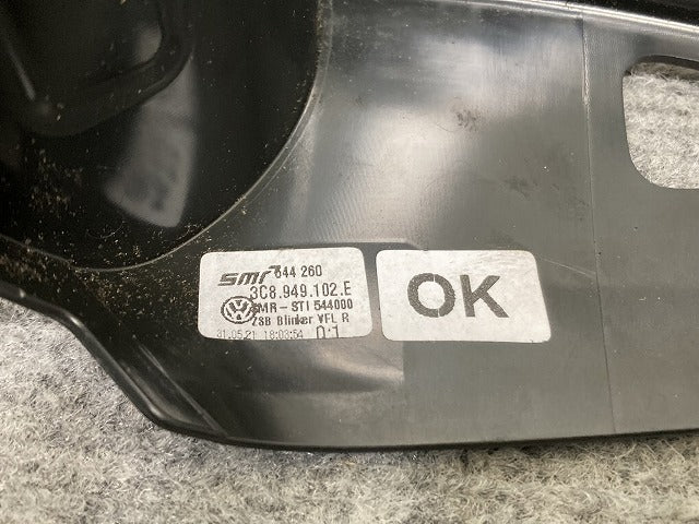 新品!パサート 3CC系 純正 右 ドアミラー ウィンカー/ターンシグナルランプ 3C8.949.102.E 3C8949102E 素地 フォルクスワーゲン(135240)