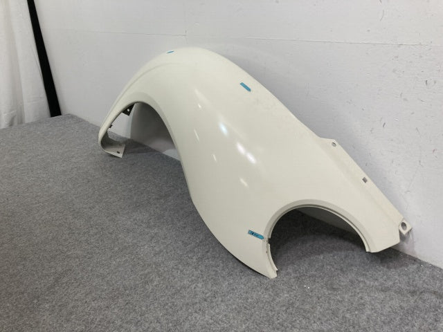 新品!ニュービートル 9C系 純正 左 リア フェンダー 1C0 821 301F 1C0821301FGRU クリーム色 ソリッド フォルクスワーゲン(135280)