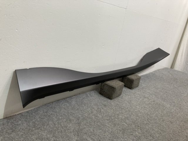 新品!i8 2Z15/2Z15U 純正 左 エントランスカバー 7373007-03 51777435811 BMW(135285)