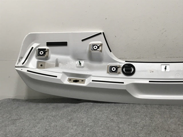 新車取り外し!ランドクルーザー/ランクル FJA300W/VJA300W 純正 リア スポイラー/ルーフスポイラー/ウィング 76085-60130 プレシャスホワイトパール 090(135356)