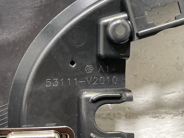 新車取り外し!アルファード 40系/AGH40W/AGH45W 純正 フロント グリル/ラジエーターグリル カメラ穴付 53111-V2010 トヨタ(135461)