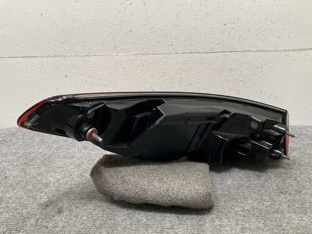 4シリーズ G22/G23/G26 純正 後期 右 テールランプ/ライト/レンズ LED 63.21-9479090-12/63219479090 BMW(135469)