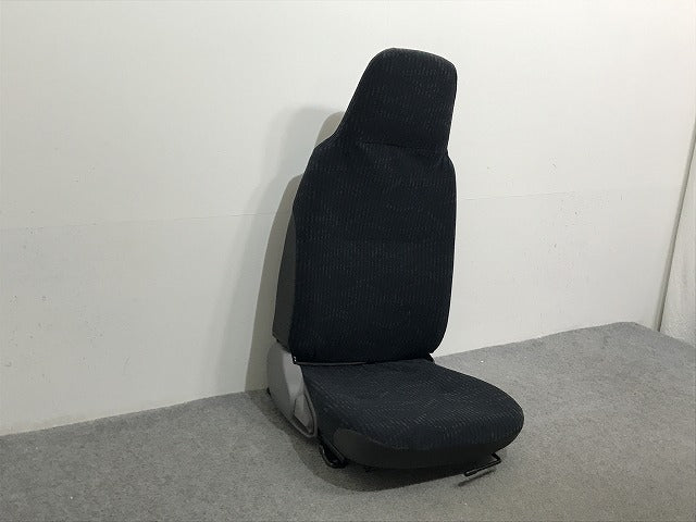 新車取り外し!ダイナ/トヨエース/デュトロ/カムロード 平成23年7月~ 標準車 1.5t 純正 運転席シート/ドライバーシート トヨタ(135488)