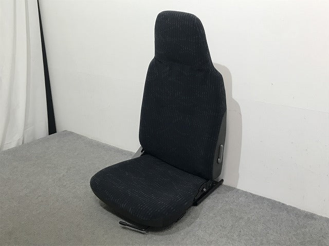 新車取り外し!ダイナ/トヨエース/デュトロ/カムロード 平成23年7月~ 標準車 1.5t 純正 運転席シート/ドライバーシート トヨタ(135490)