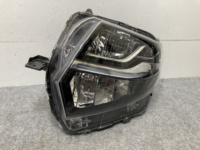 タント カスタム/シフォン カスタム LA650S/LA660S/LA650F/LA660F 純正 前期 左 ヘッドライト LED レベ 刻印Z KOITO 100-69075(135579)
