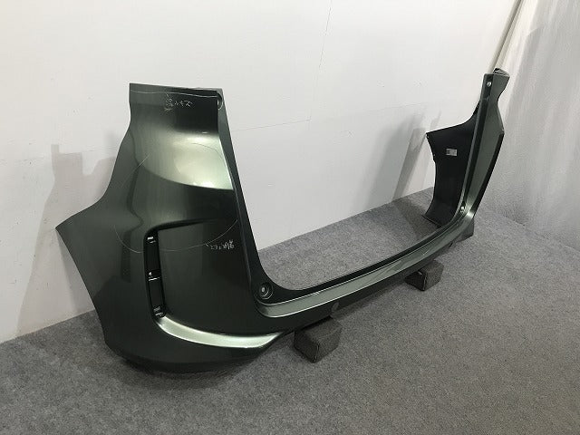 フリード/ハイブリッド GB5/GB6/GB7/GB8 純正 リア バンパー 71501-TDK-0000 シルバーミストグリーン G550M ホンダ(135595)