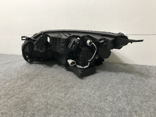 オーラ/AURA FE13/FSNE13 純正 右 ヘッドライト/ランプ LED レベライザー 刻印C ICHIKOH 1994/26010 6XL2A 日産(135620)