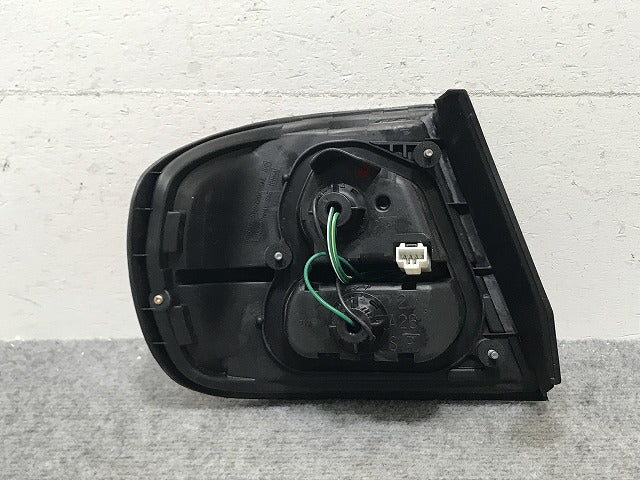 新品!プリメーラ カミノ P11/HNP11/HP11 純正 右 テールランプ/ライト/レンズ ハロゲン ICHIKOH 7391 26550-3J127 日産(135645)