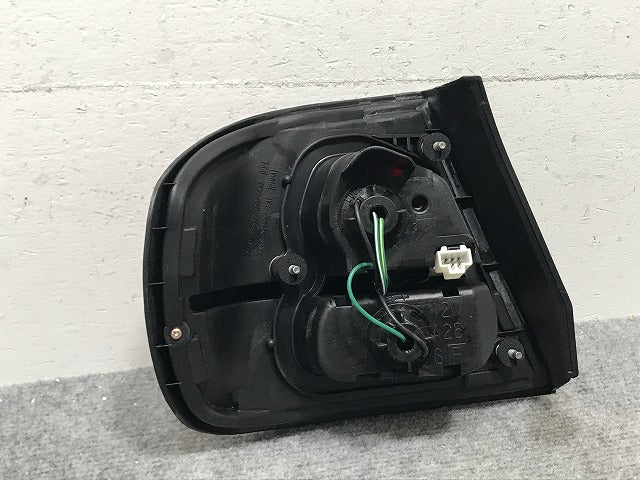 新品!プリメーラ カミノ P11/HNP11/HP11 純正 右 テールランプ/ライト/レンズ ハロゲン ICHIKOH 7391 26550-3J127 日産(135645)