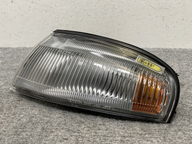 新品!カリーナ AT192/AT190/AT191/ST190/ST195/CT190/CT195 純正 左 ウィンカー/コーナーランプ ハロゲン 20-317 81621-20570(135654)