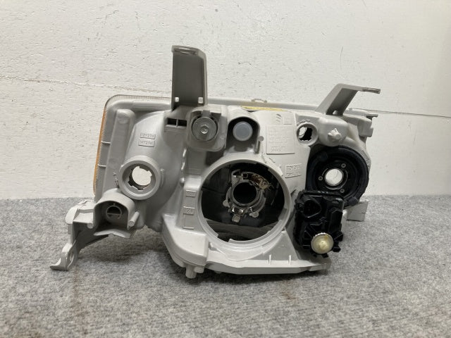 ビービー/bB NCP30/NCP31 純正 後期 左 ヘッドライト/ランプ キセノン HID レベライザー KOITO 52-119 81185-52500 トヨタ(135659)