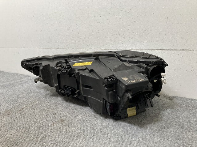 A8(D5) F8 純正 前期 右 ヘッドライト/ランプ LED レーザー/Laser 4N0.941.086.A/4N0941086A 4N0941114A アウディ(135681)