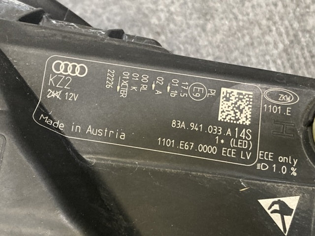 Q3 F3系 純正 左 ヘッドライト/ランプ LED 83A.941.033.A/83A941033A アウディ(135698)