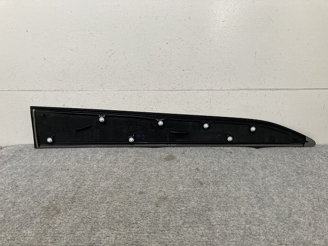 新車取り外し!クラウン/クロスオーバー TZSH35/AZSH35 純正 左 フロント サイド ドア ガーニッシュ 75732-30611 ブラック ソリッド トヨタ(135728)