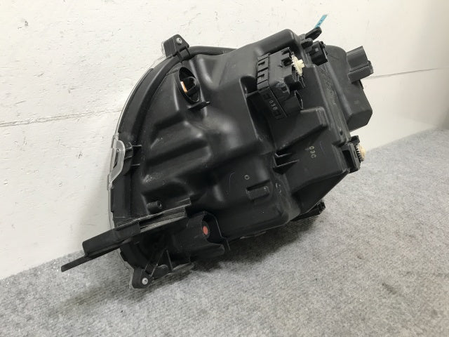 タント/シフォン LA650S/LA660S/LA650F/LA660F 純正 右 ヘッドライト LED レベライザー 刻印01 KOITO 100-69074 81130-B2700(135756)
