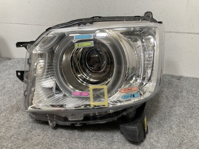 N-BOX/NBOX Nボックス JF3/JF4 純正 後期 左 ヘッドライト/ランプ LED レベライザー 刻印N1 STANLEY W3105 ホンダ(135757)