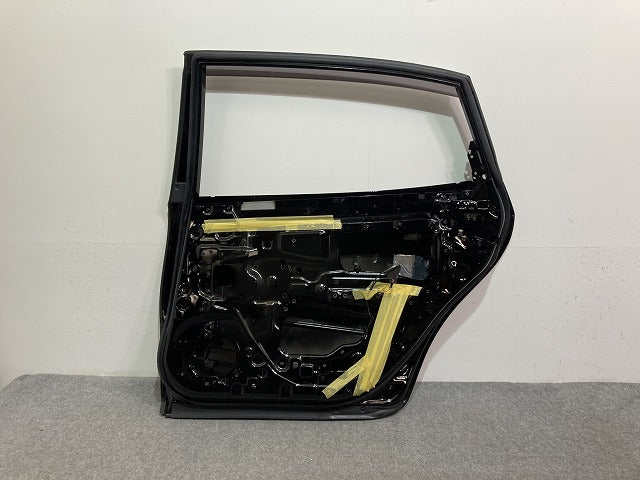 シーマ HGY51/Y51 純正 右 リア ドア バイザー付 スーパーブラック KH3 日産(135784)