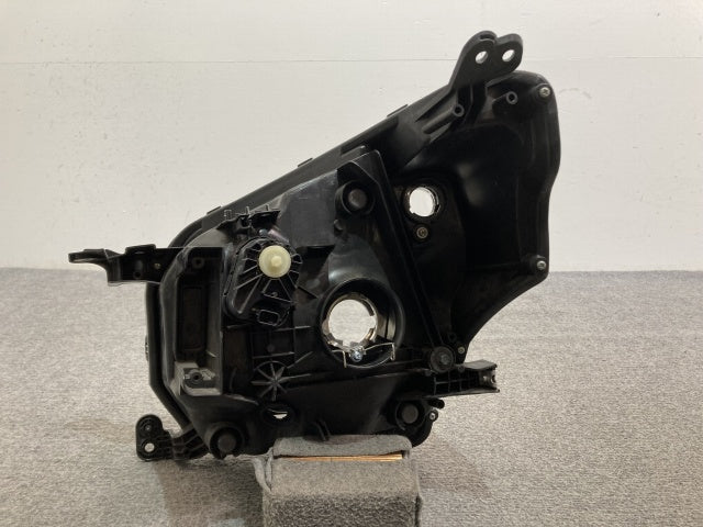 スペーシア/フレアワゴン MK32S/MK42S/MM32S/MM42S 純正 右 ヘッドライト/ランプ ハロゲン レベライザー ICHIKOH 1870 35120-81M01(135811)