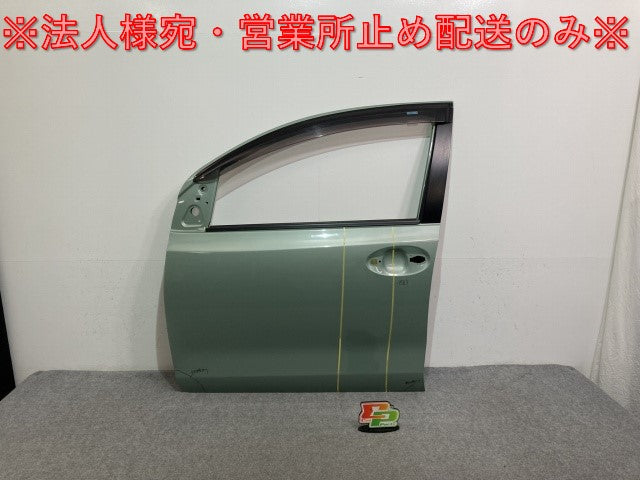 パッソ 30系/KGC30/KGC35/NGC30 純正 左 フロント ドア バイザー付 ウグイスメタリック G50 トヨタ(135856)
