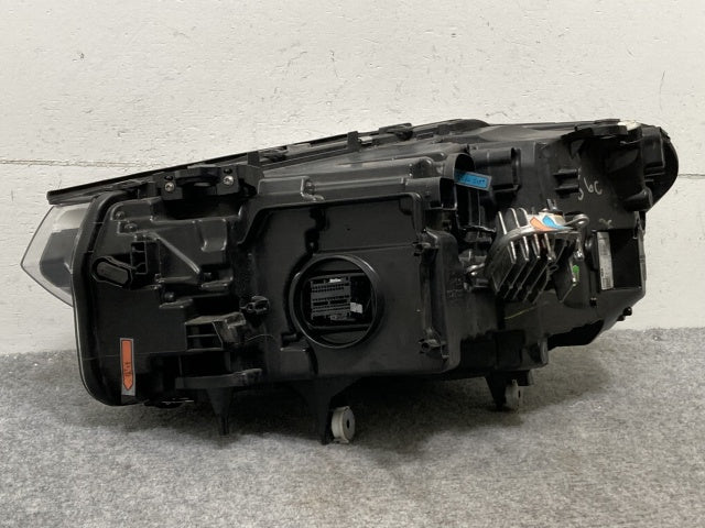 ジャンク!X3/X4 G01/G02 純正 前期 右 ヘッドライト/ランプ LED AL Automotive Lighting 8 73 96 56-01/873965601 BMW(135891)