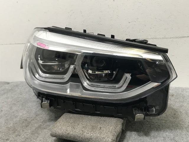 X3/X4 G01/G02 純正 前期 右 ヘッドライト/ランプ LED 8739656-05 BMW(135913)