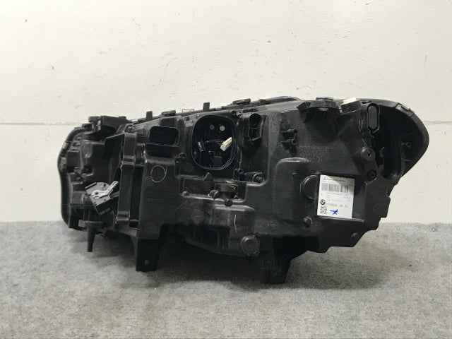 X3/X4 G01/G02 純正 前期 右 ヘッドライト/ランプ LED 8739656-05 BMW(135913)