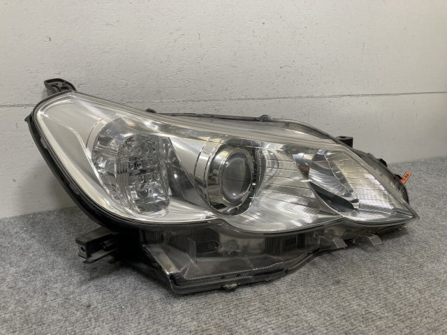 ジャンク!マークX 130系/GRX130/GRX133/GRX135 純正 前期 右 ヘッドライト/ランプ ハロゲン レベライザー 刻印ア KOITO 22-348(135935)