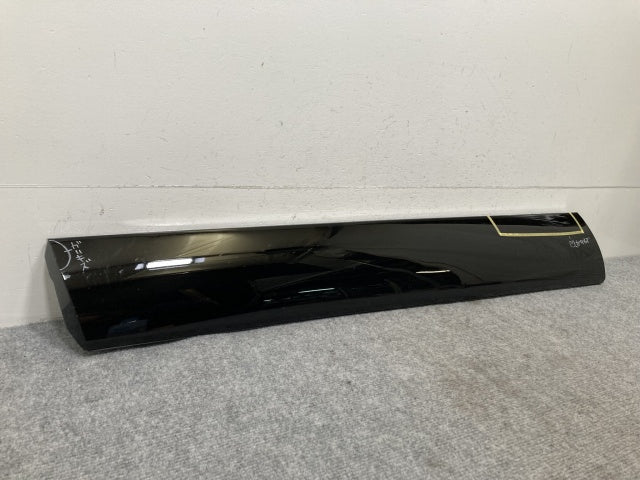 ヴェゼル/VEZEL RV3/RV4/RV5/RV6 純正 左 フロント ドア サイドパネル 75332-3M0-J0 クリスタルブラックパール NH731P ホンダ(136063)