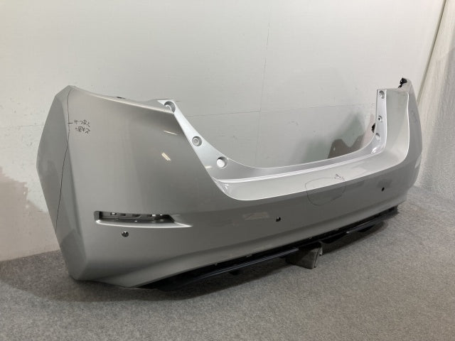 リーフ/LEAF ZE1 純正 リア バンパー 85022 5SK0H ブリリアントシルバーメタリック K23 日産(136125)