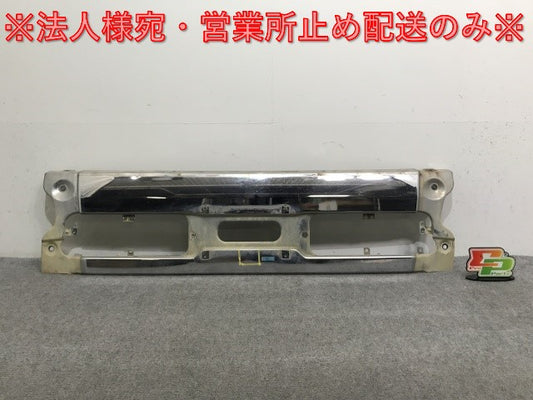 UDトラックス/クオン 初代(2004年-2017年) 純正 左 フロント バンパー センター部分 メッキ 日産UD(136201)