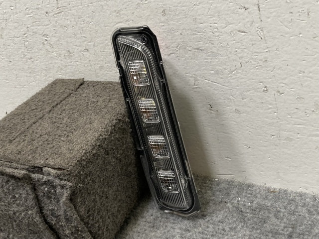 ルーミー/タンク/トール/ジャスティ/カスタム M900A/S/F/M910A/S/F 純正 右 フォグランプ/フォグライト LED TOKAIDENSO 22601 トヨタ(136287)